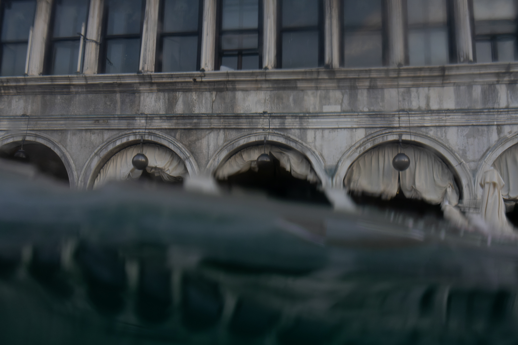 Les Morsures de l'Eau #4